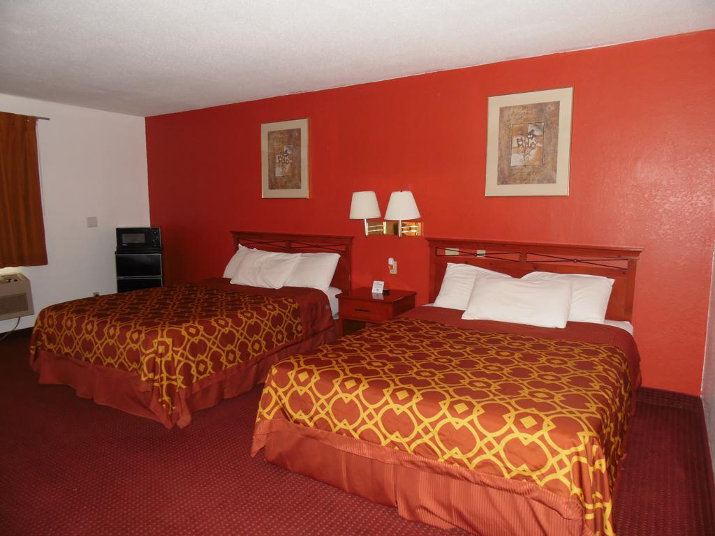 American Inn & Suites Boone Pokoj fotografie